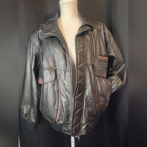 Ash Creek Trading Medium Black Leather Bomber Jacket